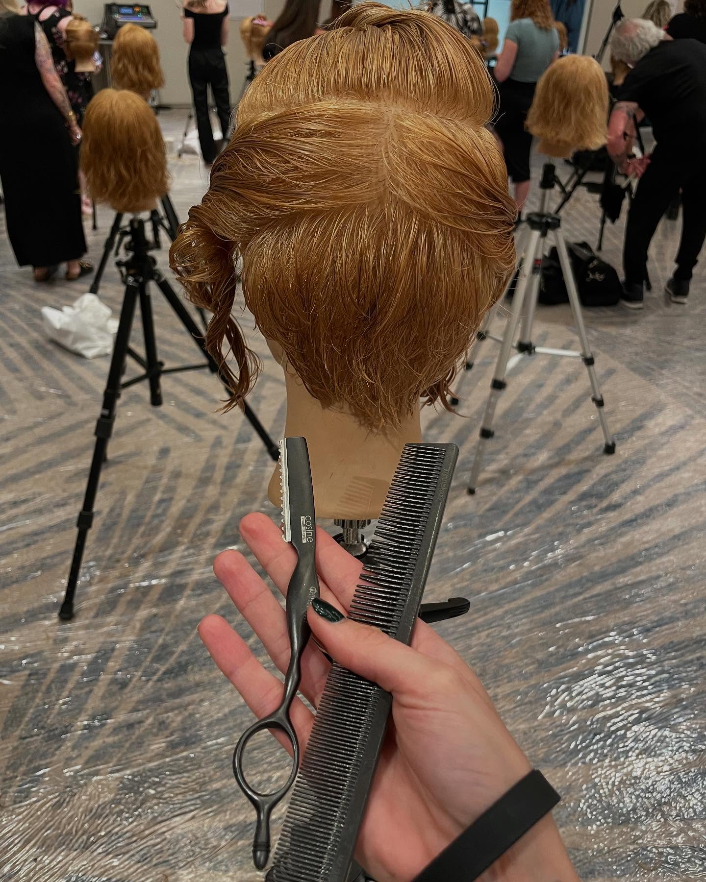 Learning the trendy Bixie haircut! Anyone else love “moustache bangs”? 😄 

#creativeexperience25 #kmsapprovedus #goldwellapprovedus @goldwellus @coloradohairalchemist @burmanobrien