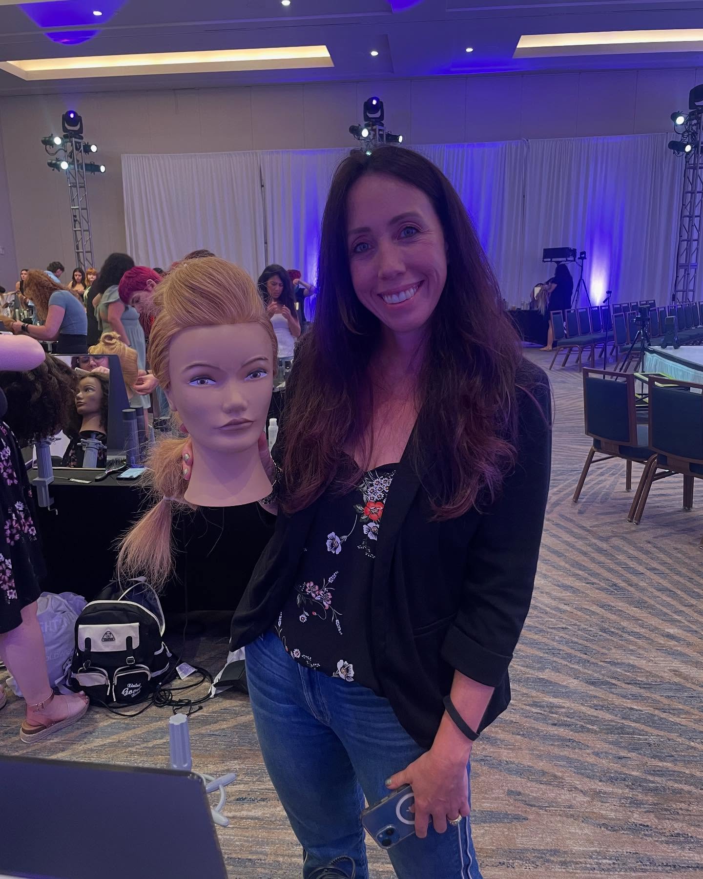 Teasing, braids and lots of hairspray. Loving these new styles! 

#goldwellapprovedus #kmsapprovedus #creativeexperience25 @coloradohairalchemist @burmanobrien